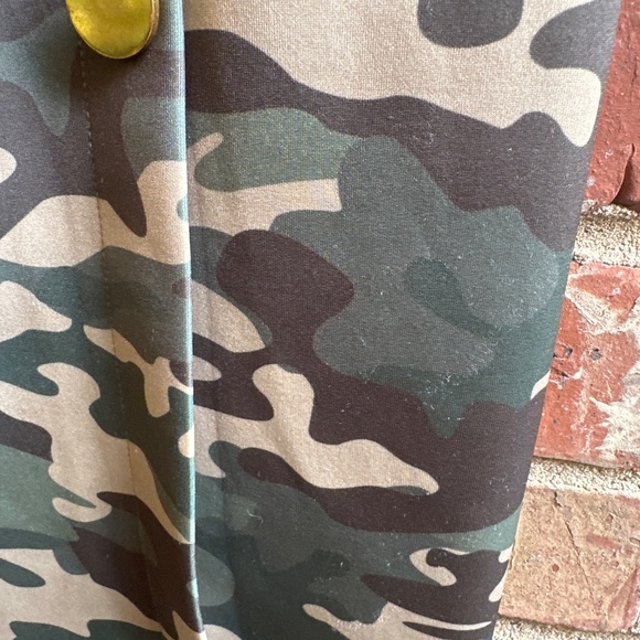 Eloquii Camo Midi skirt - Size 16 - Picture 4 of 7